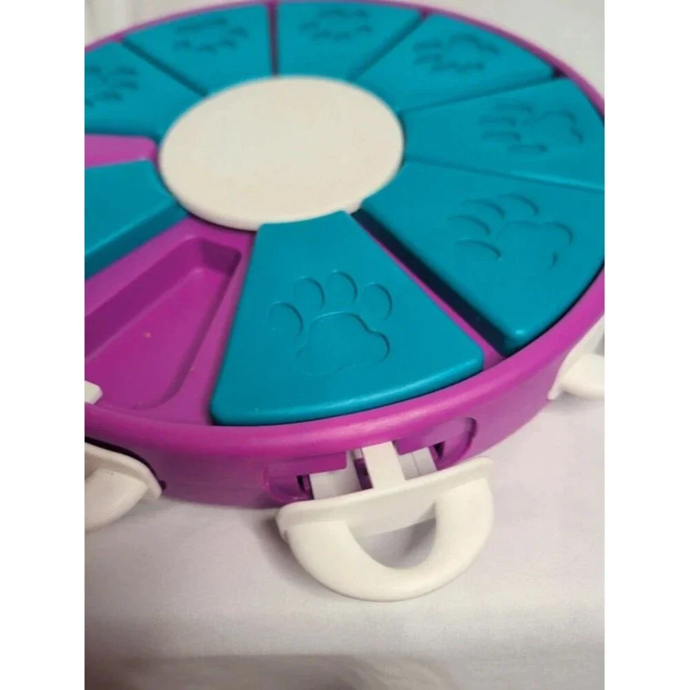 Outward Hound Nina Ottosson Twister Puzzle Dog Toy